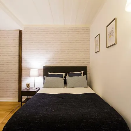 Ola - Castelo Terrace I * Lisboa